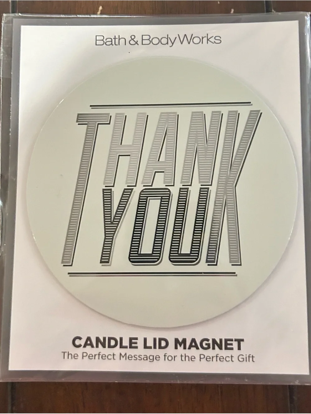 Bath & Body Works -6 Assorted Candle Lid Magnets